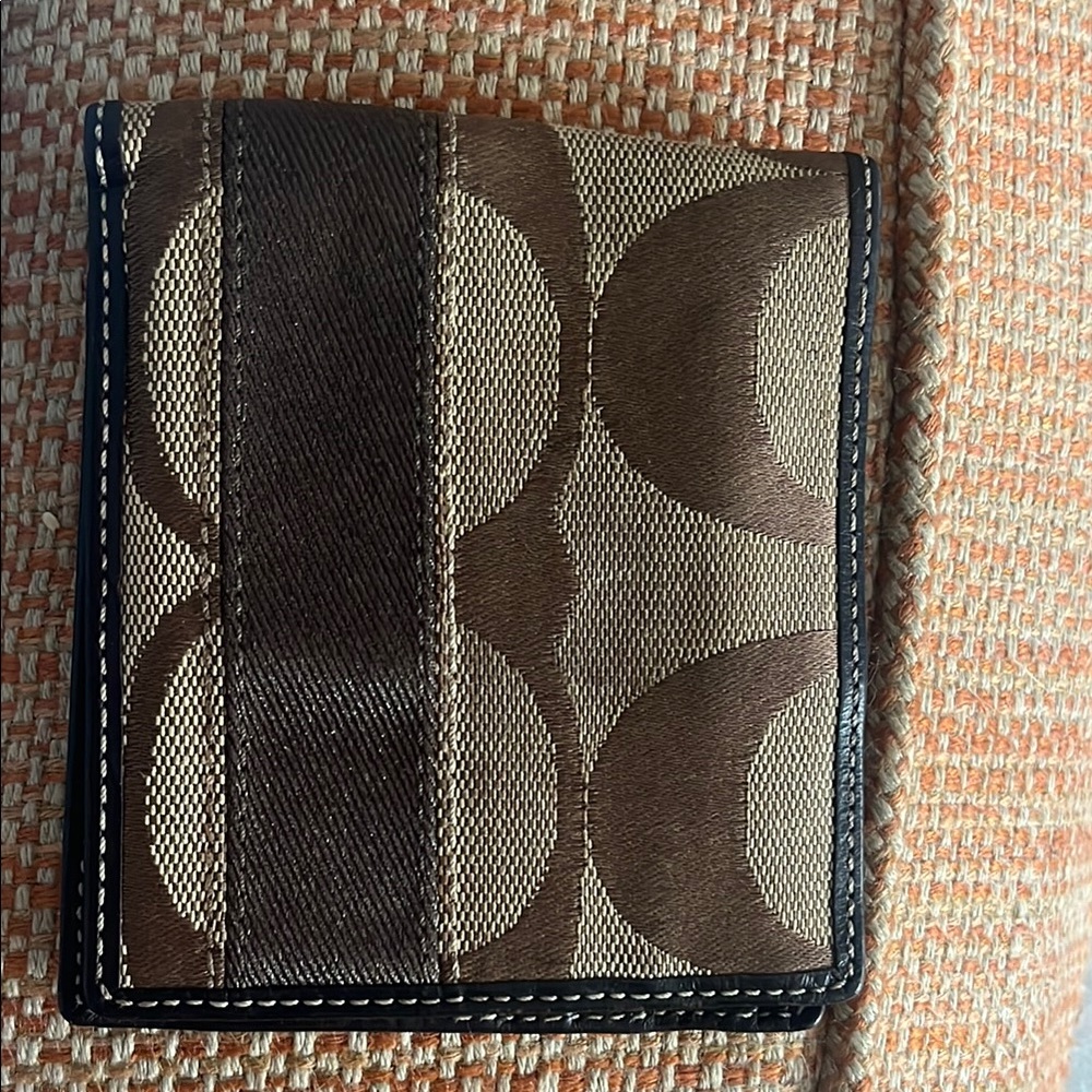Brown Patterned Men's Bifold Wallet